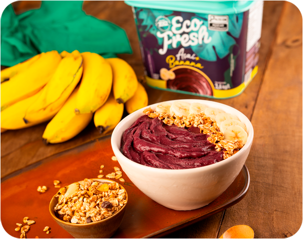 Açaí Eco Fresh servido con banana y granola